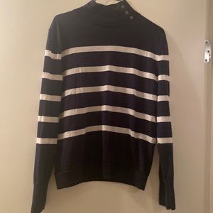 Banana Republic 100%Merino Wool Sweater. Size M.